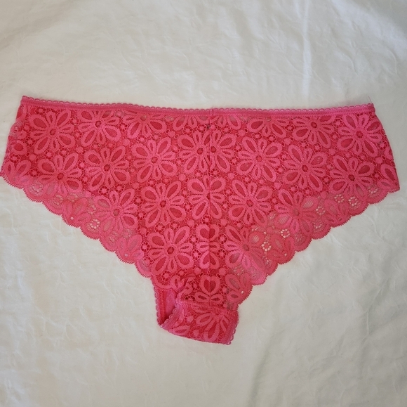 Victoria's Secret Lace Panties - Picture 4 of 7